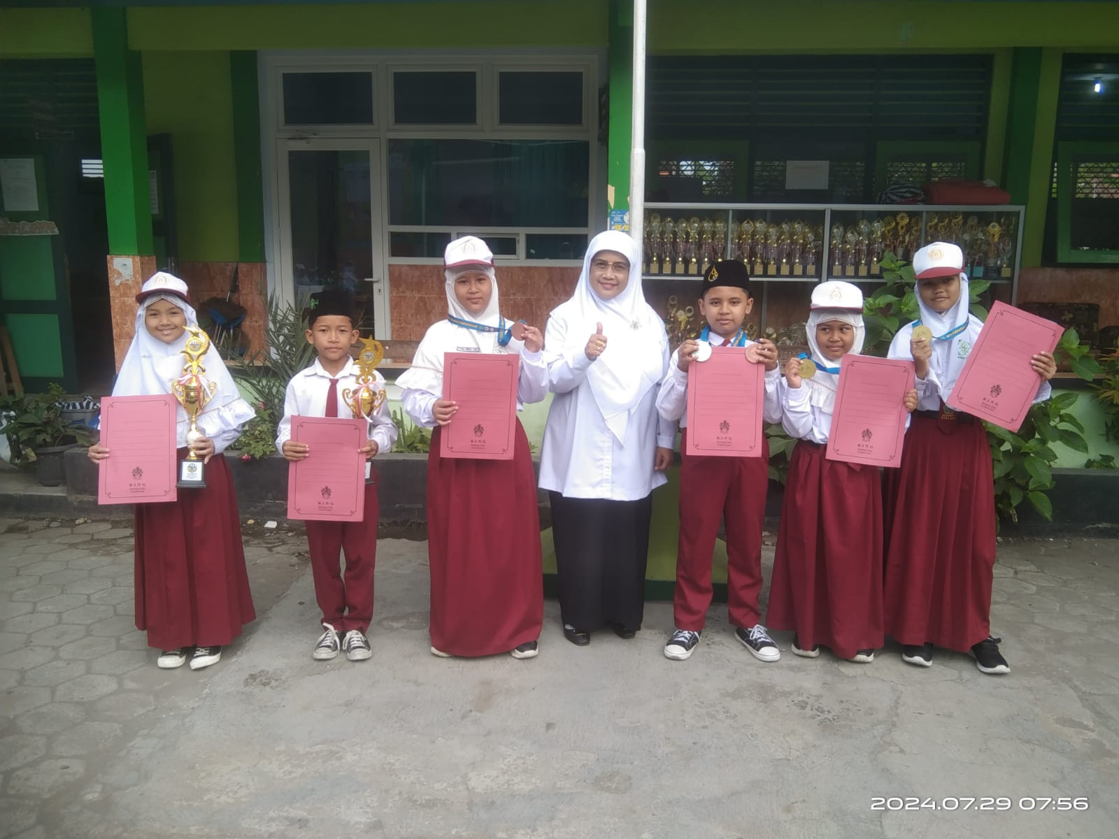 Disiplin Berlatih Membuahkan Prestasi Terbaik, Amanat Upacara MIN 1 Kebumen